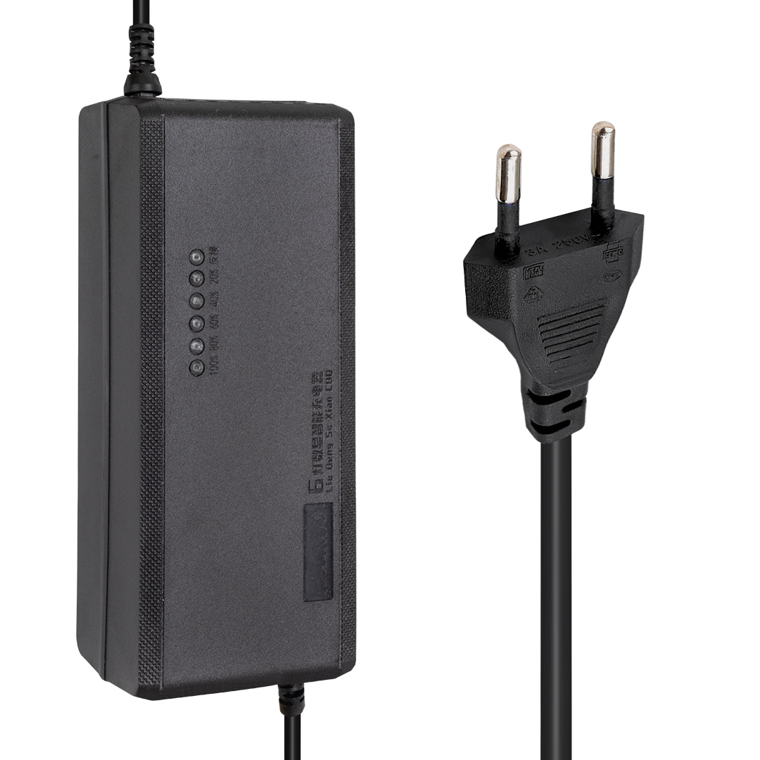 60V 4.5A Elektrikli Bisiklet Şarj Cihazı Hızlı Şarj Adaptörü